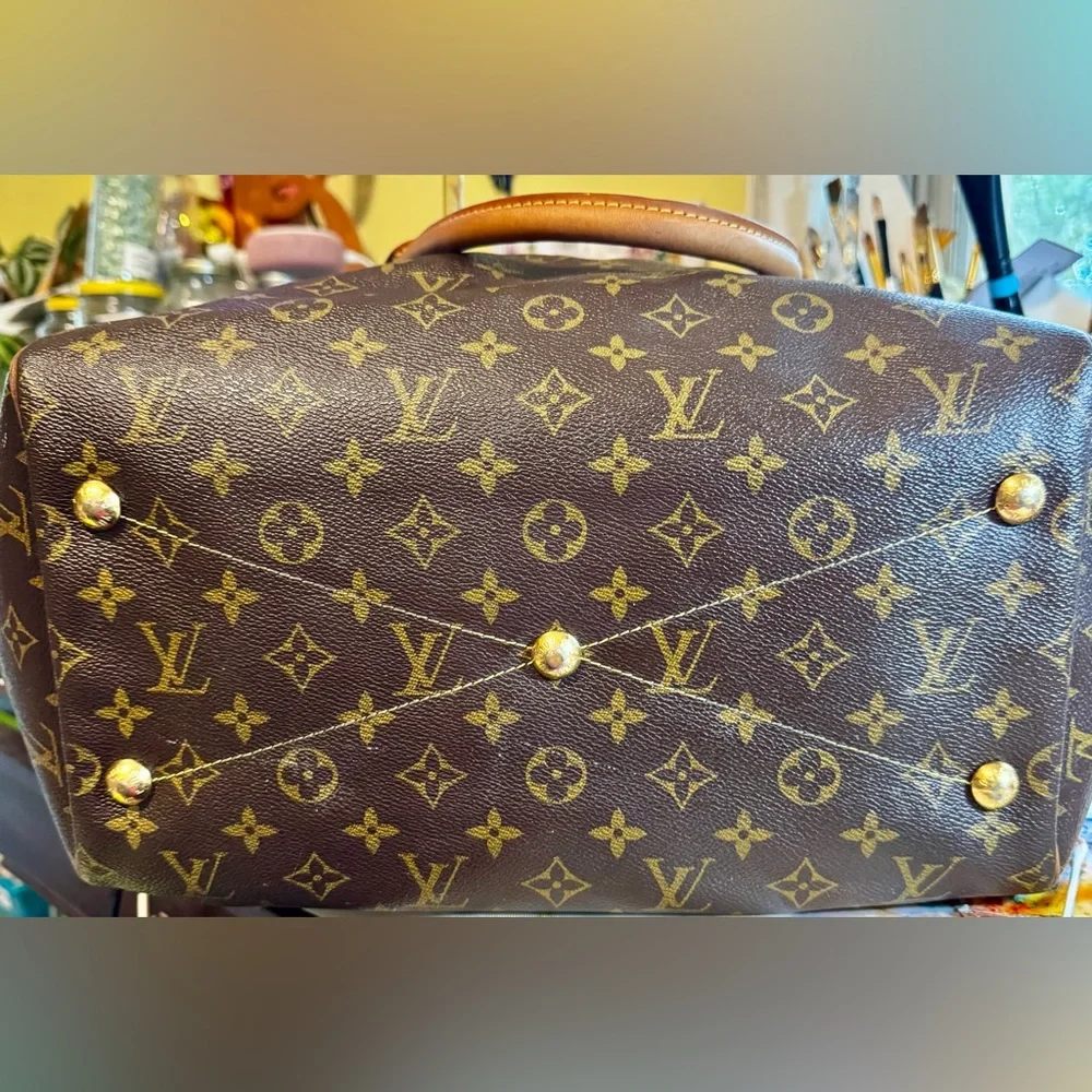 Louis Vuitton TIVOLI GM